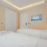 No37 Szálloda 4*